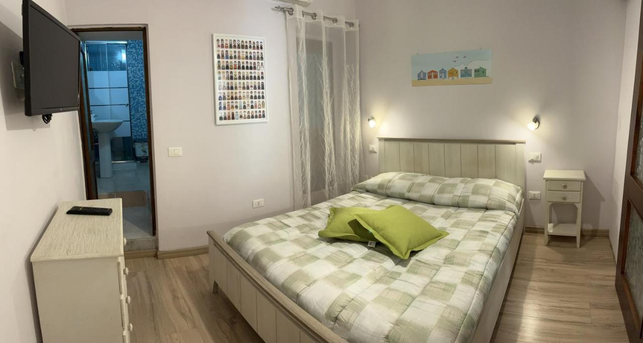 Apartamento Casa Victoria Cagliari Exterior foto